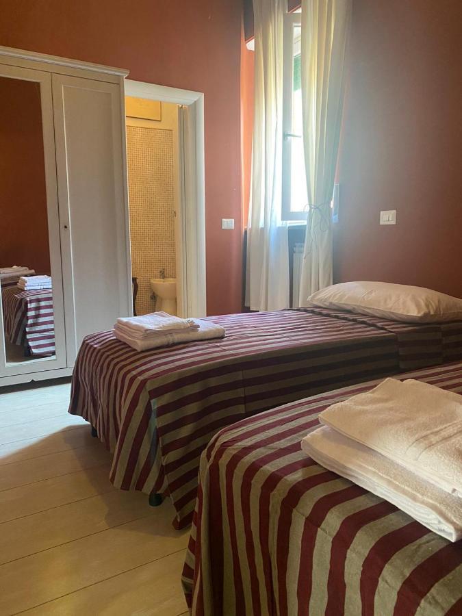 Md House Bed & Breakfast Civitavecchia Bagian luar foto