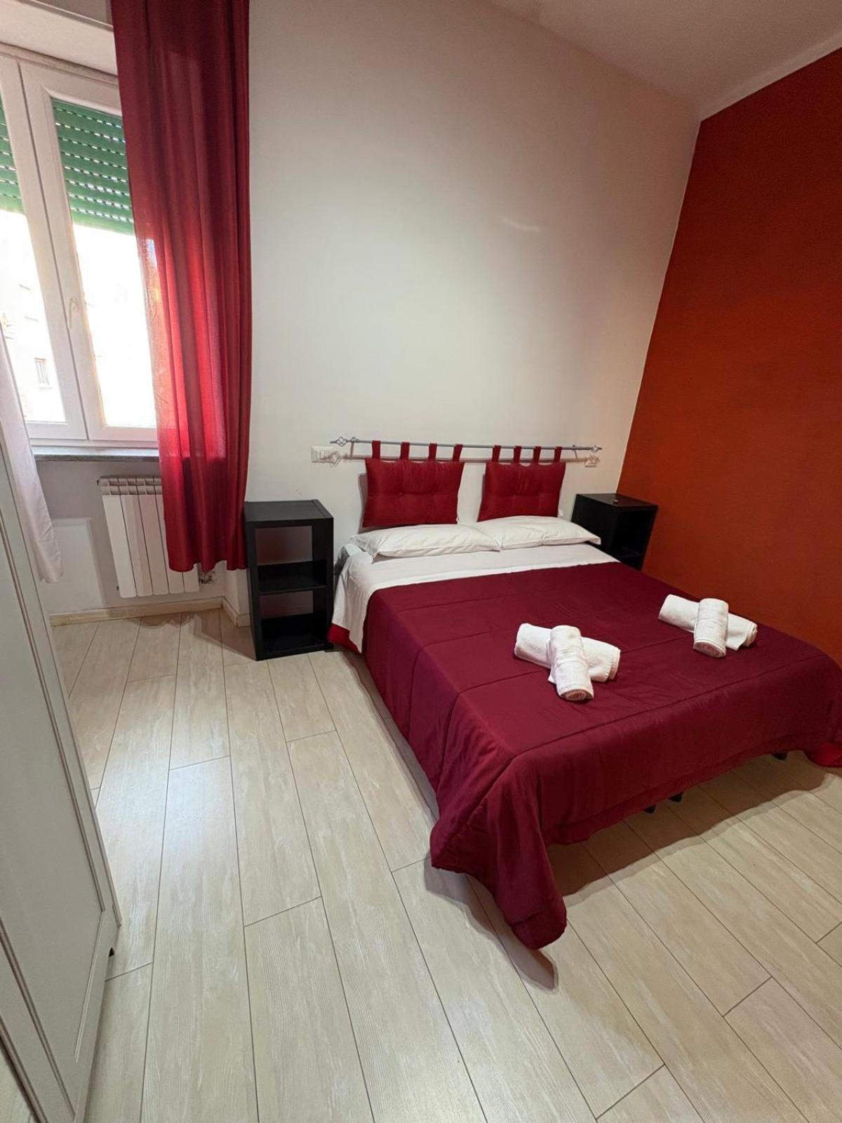 Md House Bed & Breakfast Civitavecchia Bagian luar foto